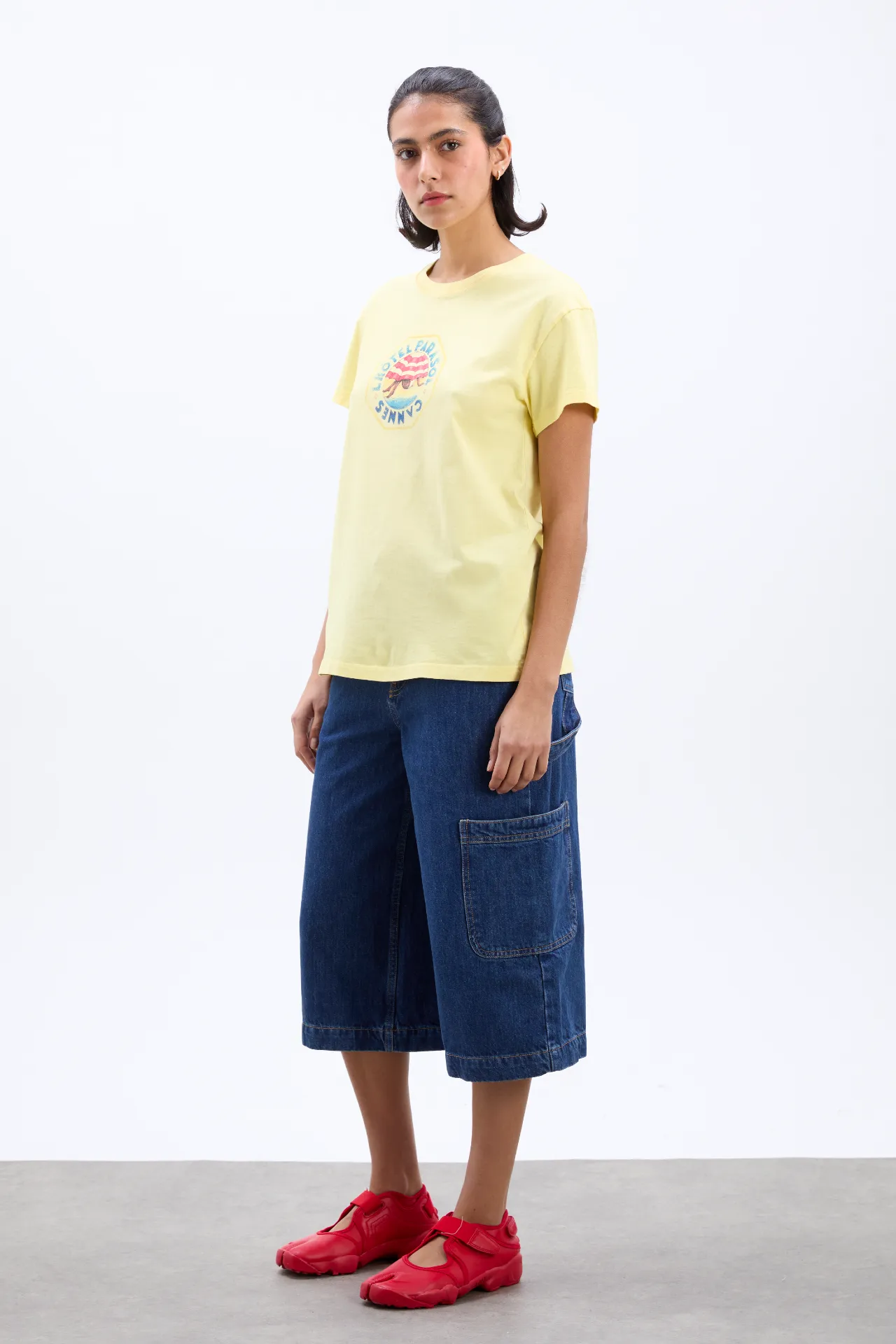 parasol garment dyed shrunken tee sold by Damson Madder product image thumbnail 4
