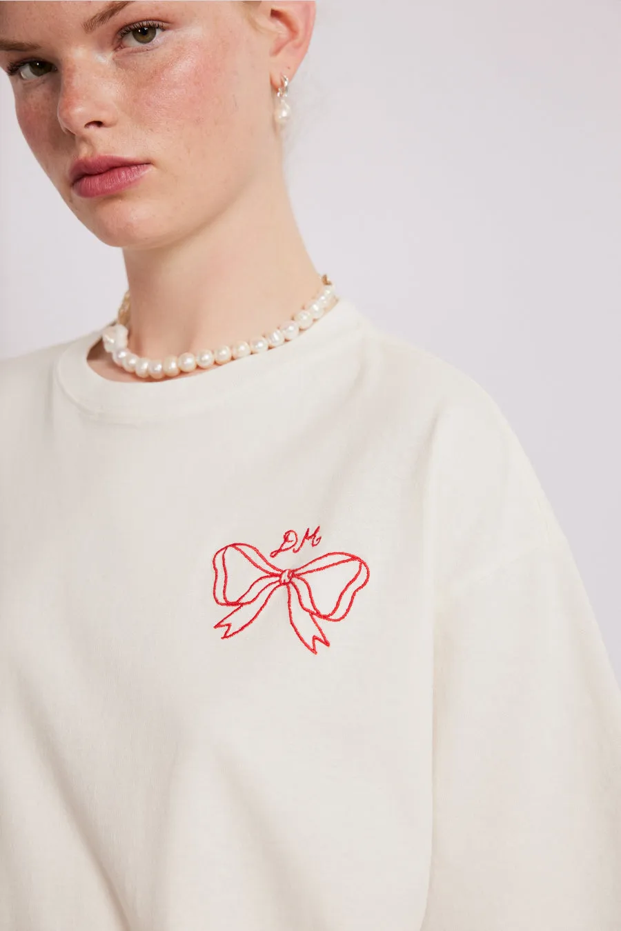 bow logo short sleeve tee sold by Damson Madder product image thumbnail 2