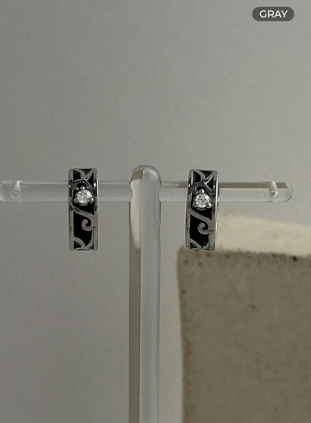 Antique Cubic Ring Earrings IL415 sold by Lewkin product image thumbnail 5