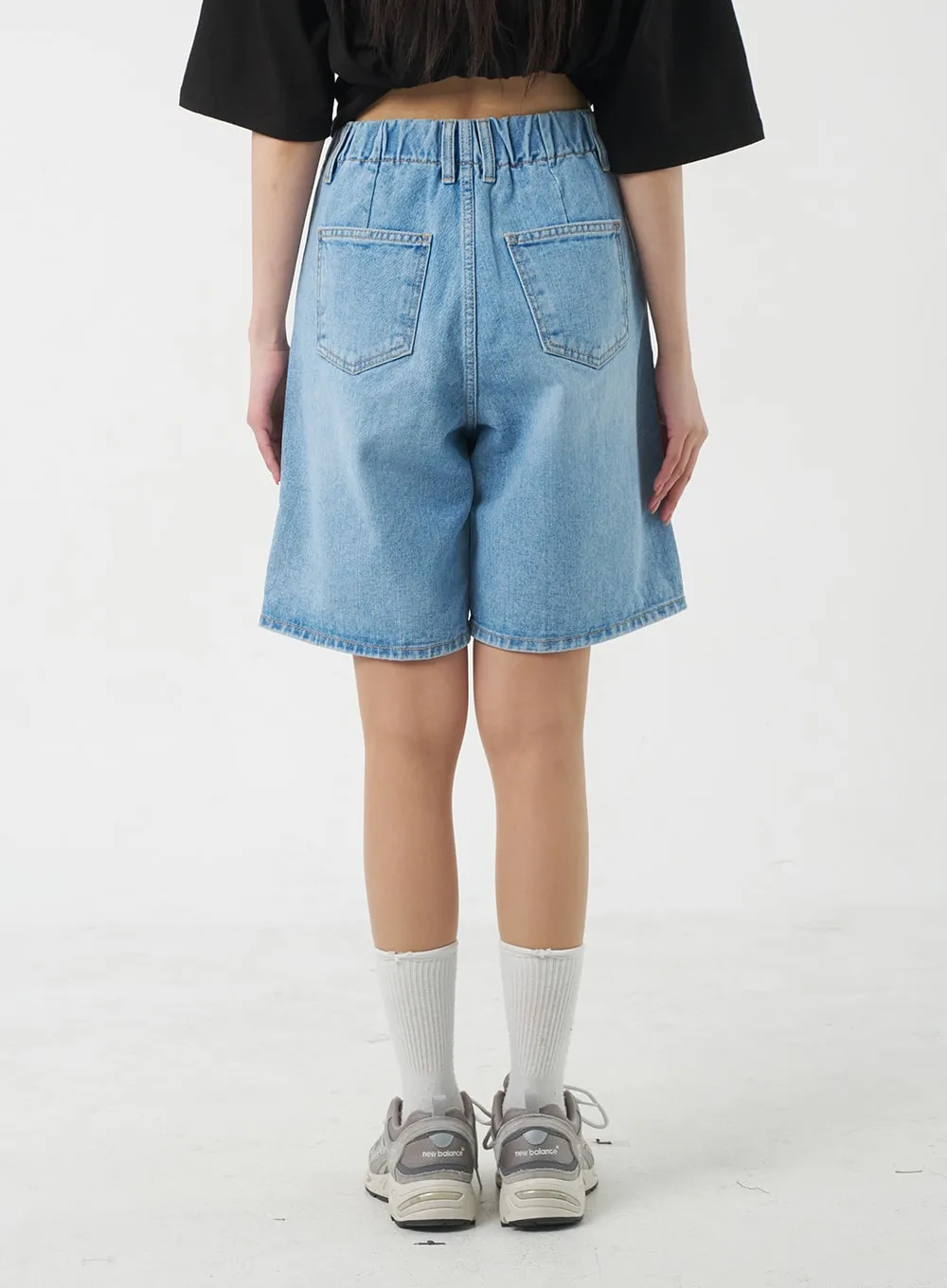 Denim Bermuda Shorts BY311 sold by Lewkin product image thumbnail 4