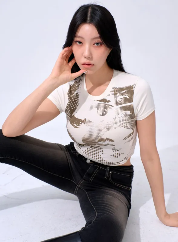 Graphic Tee IA327 sold by Lewkin