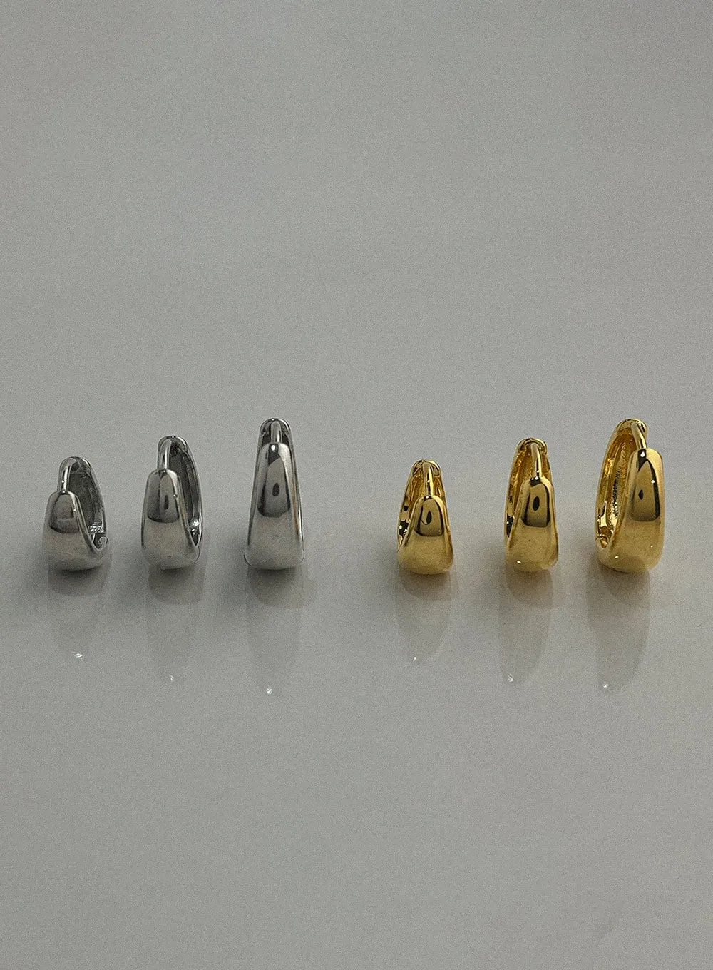 Bold Ring Earrings IL415 sold by Lewkin product image thumbnail 2