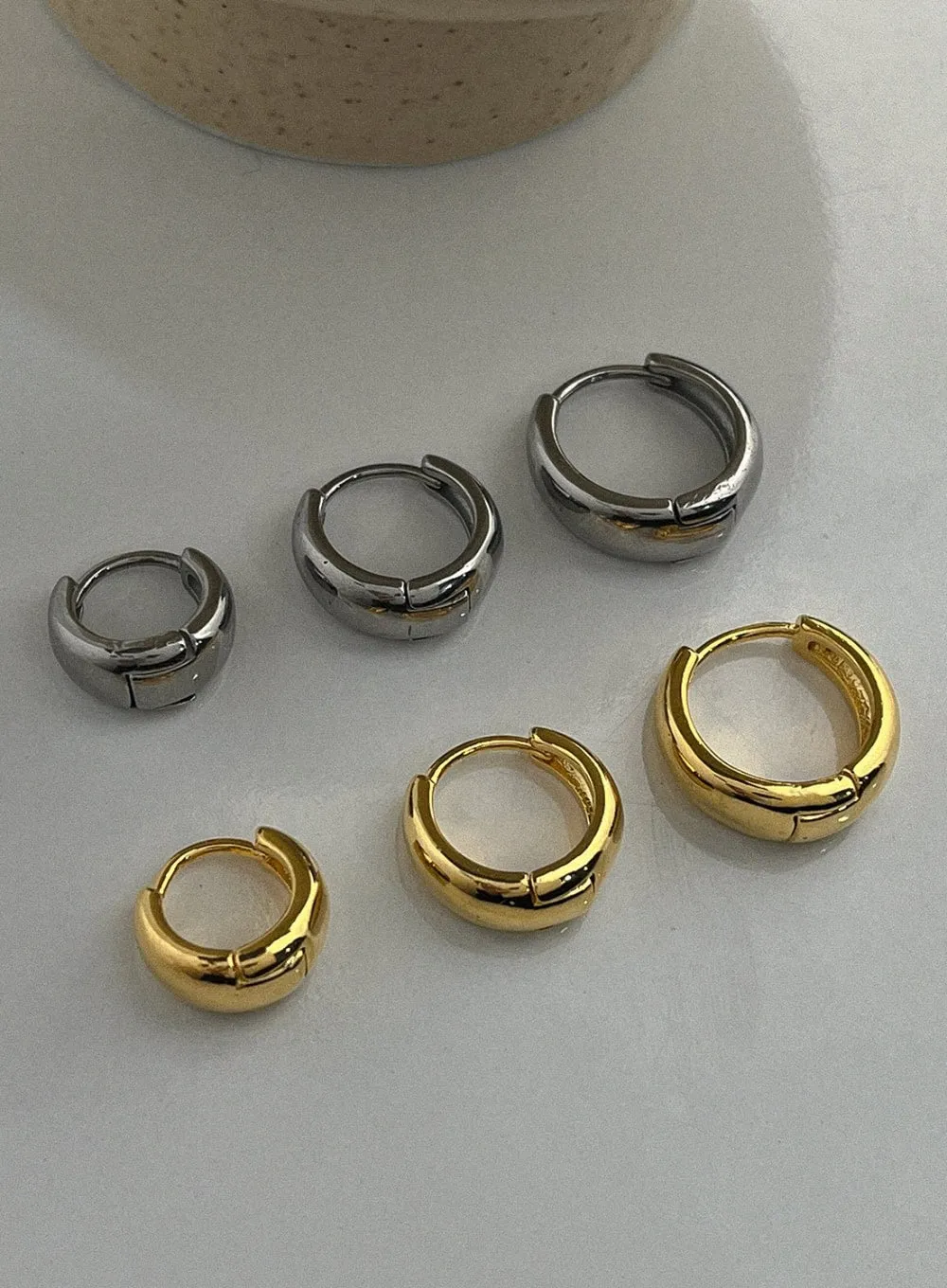 Bold Ring Earrings IL415 sold by Lewkin product image thumbnail 3