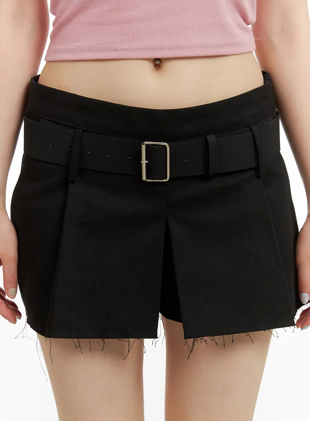 Solid Suede Buckle Belt CU425 sold by Lewkin product image thumbnail 3