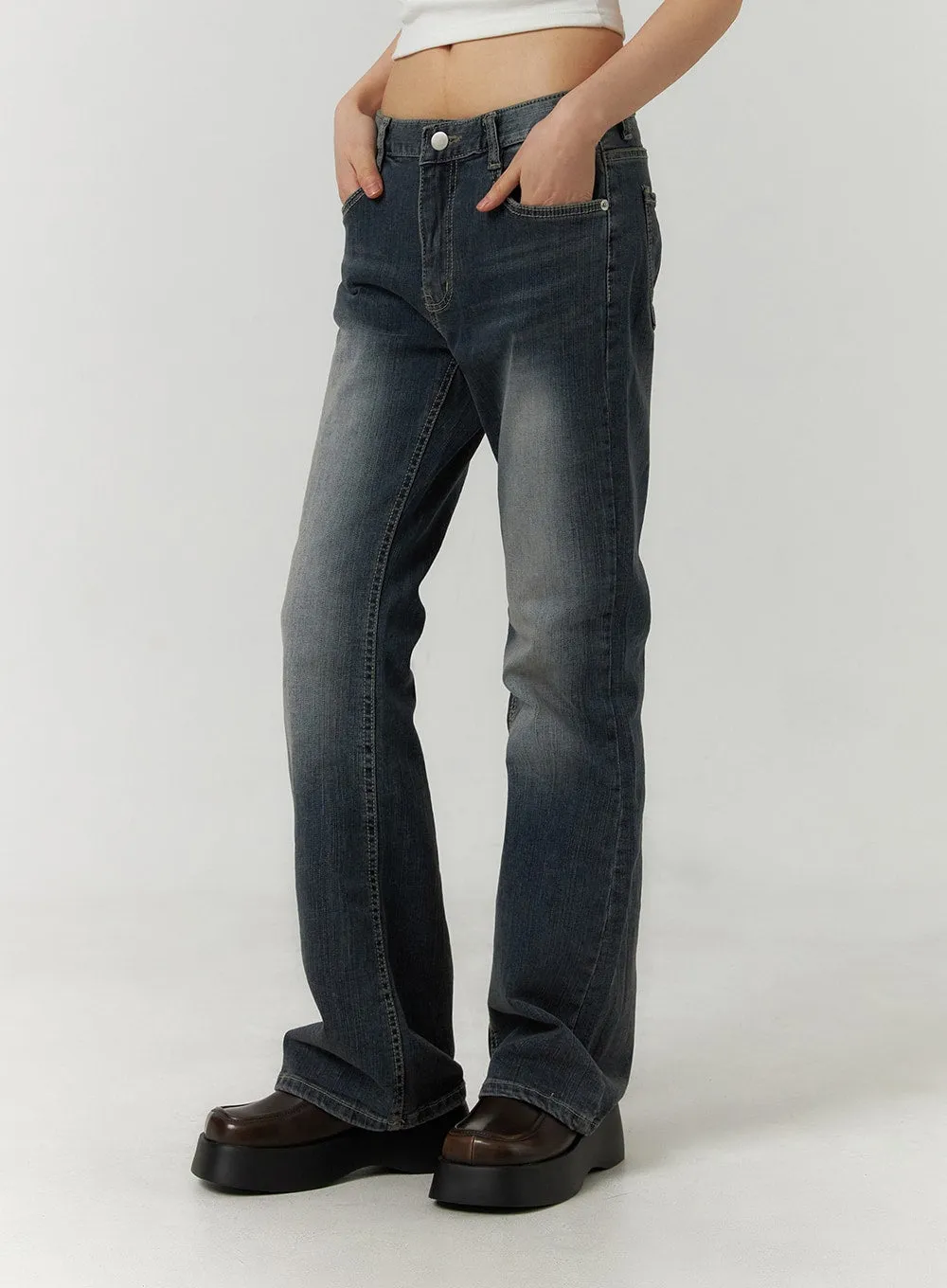 Mid Waist Zipper Flared Jeans CF406 sold by Lewkin product image thumbnail 4