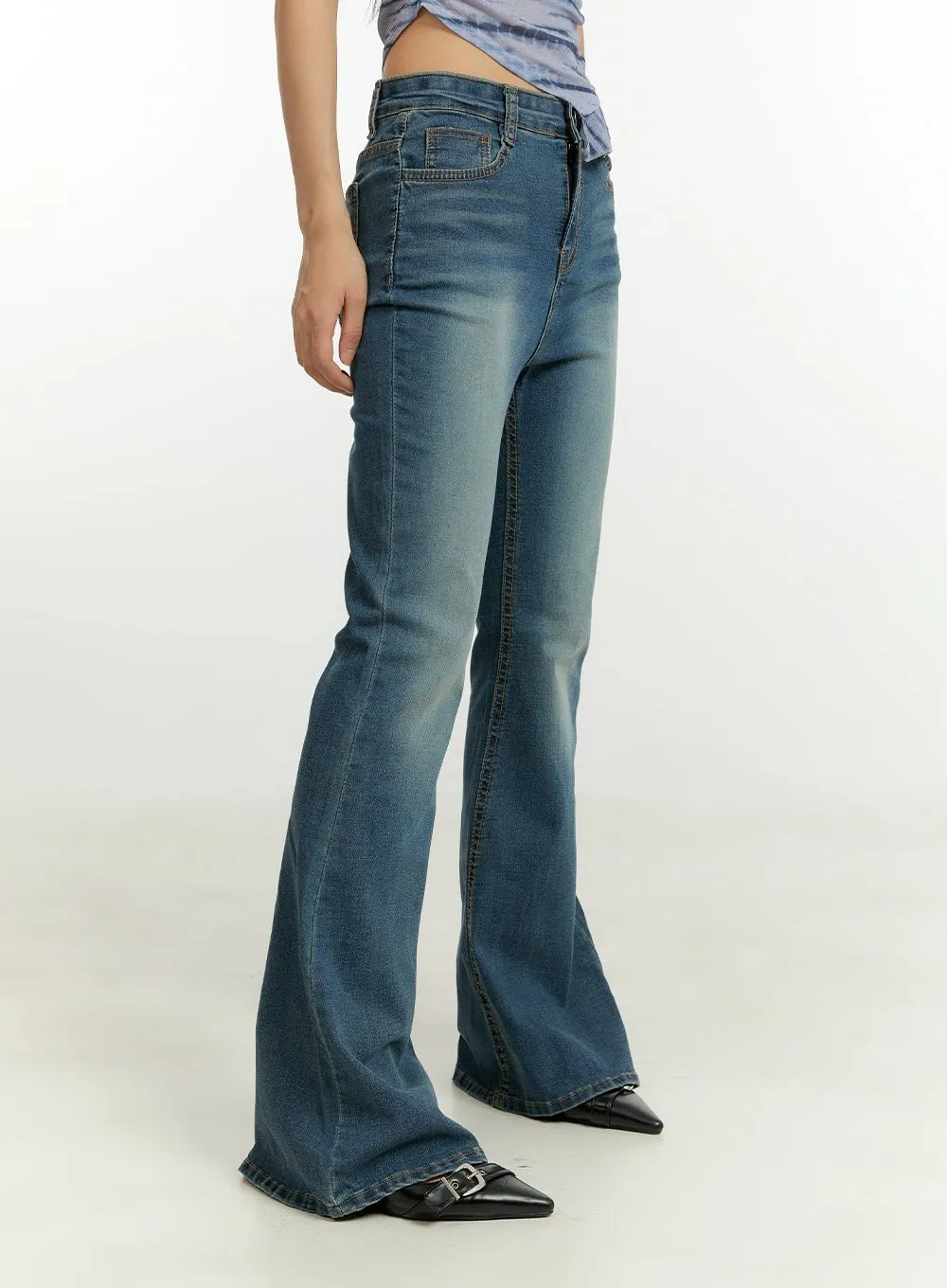 Basic Slim Fit Bootcut Jeans CU428 sold by Lewkin product image thumbnail 3