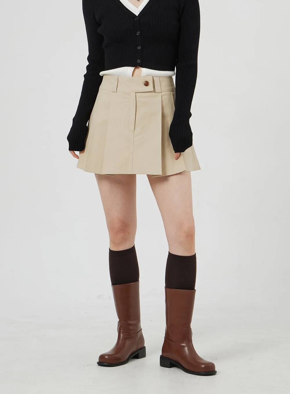 High Waist Pleated Mini Skirt OM306 sold by Lewkin product image thumbnail 5