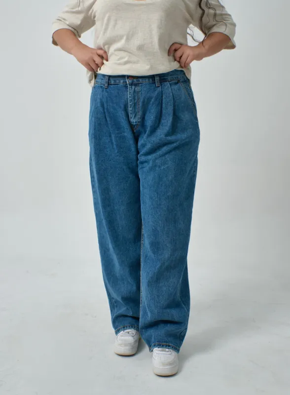 Plus Pintuck Medium Wash Jeans IF317 sold by Lewkin