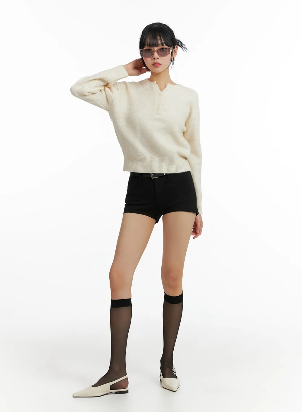 Solid Wool Blend V-Neck Sweater IF402 sold by Lewkin product image thumbnail 5