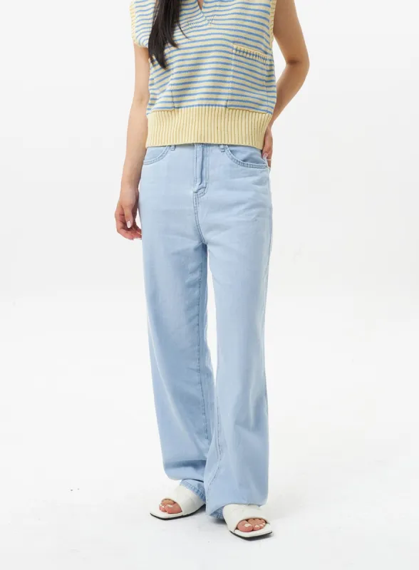 Mid-Rise Wide Leg Jeans OU323 sold by Lewkin