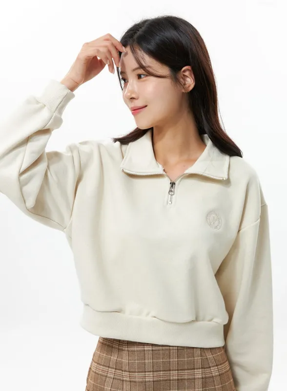 Wide Collar Half Zip Sweatshirt OS315 sold by Lewkin