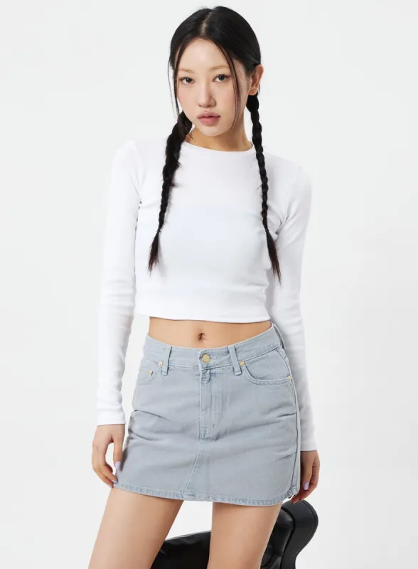 Long Sleeve Cropped Top CM324 sold by Lewkin