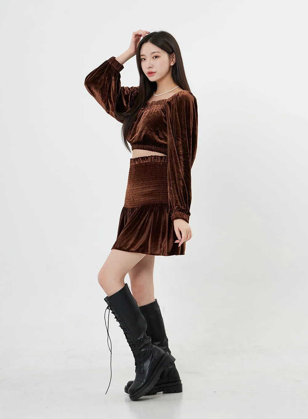 Velvet Elastic Semi Ruffle Mini Skirt BO31 sold by Lewkin product image thumbnail 5