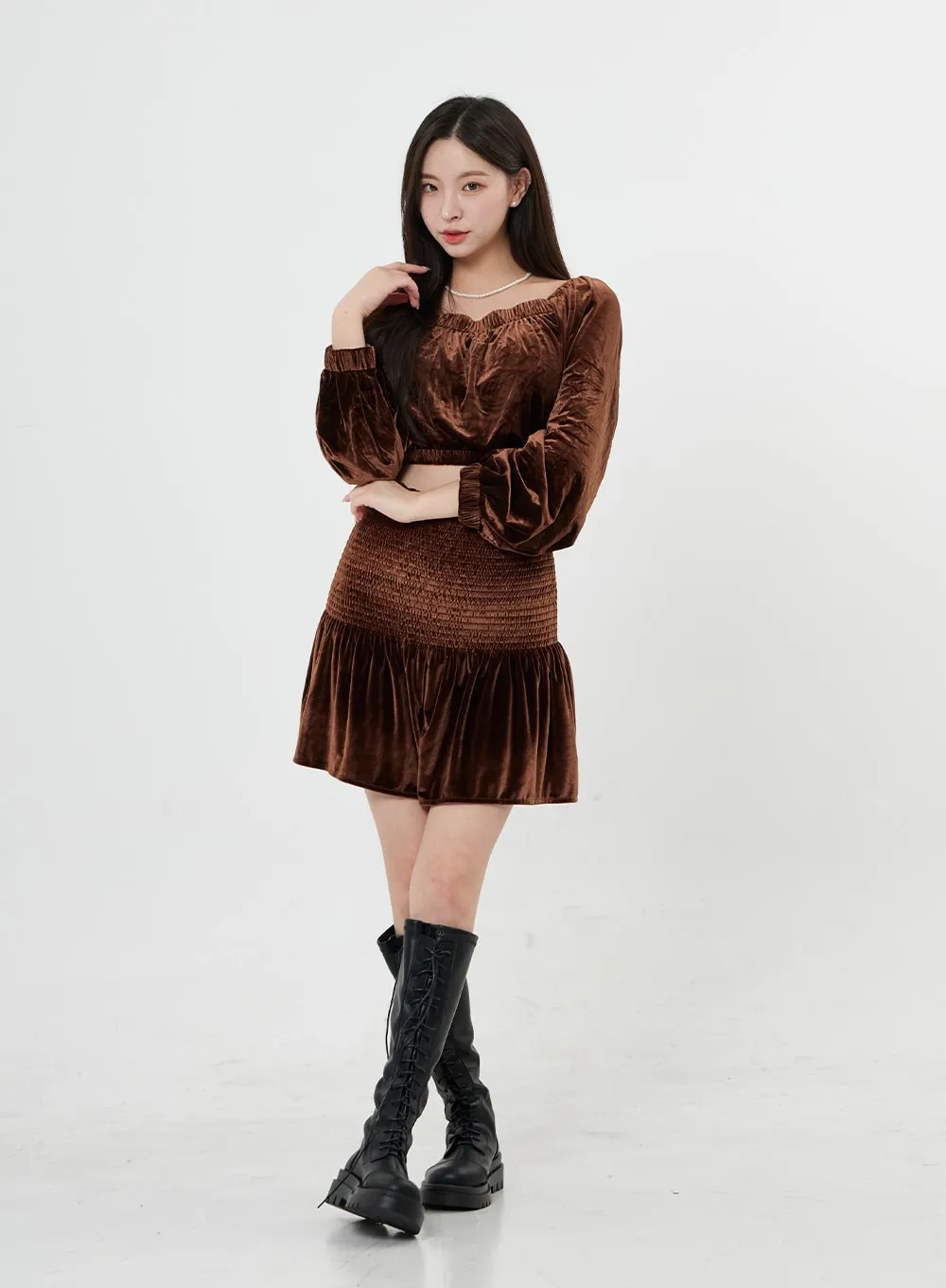 Velvet Elastic Semi Ruffle Mini Skirt BO31 sold by Lewkin product image thumbnail 3