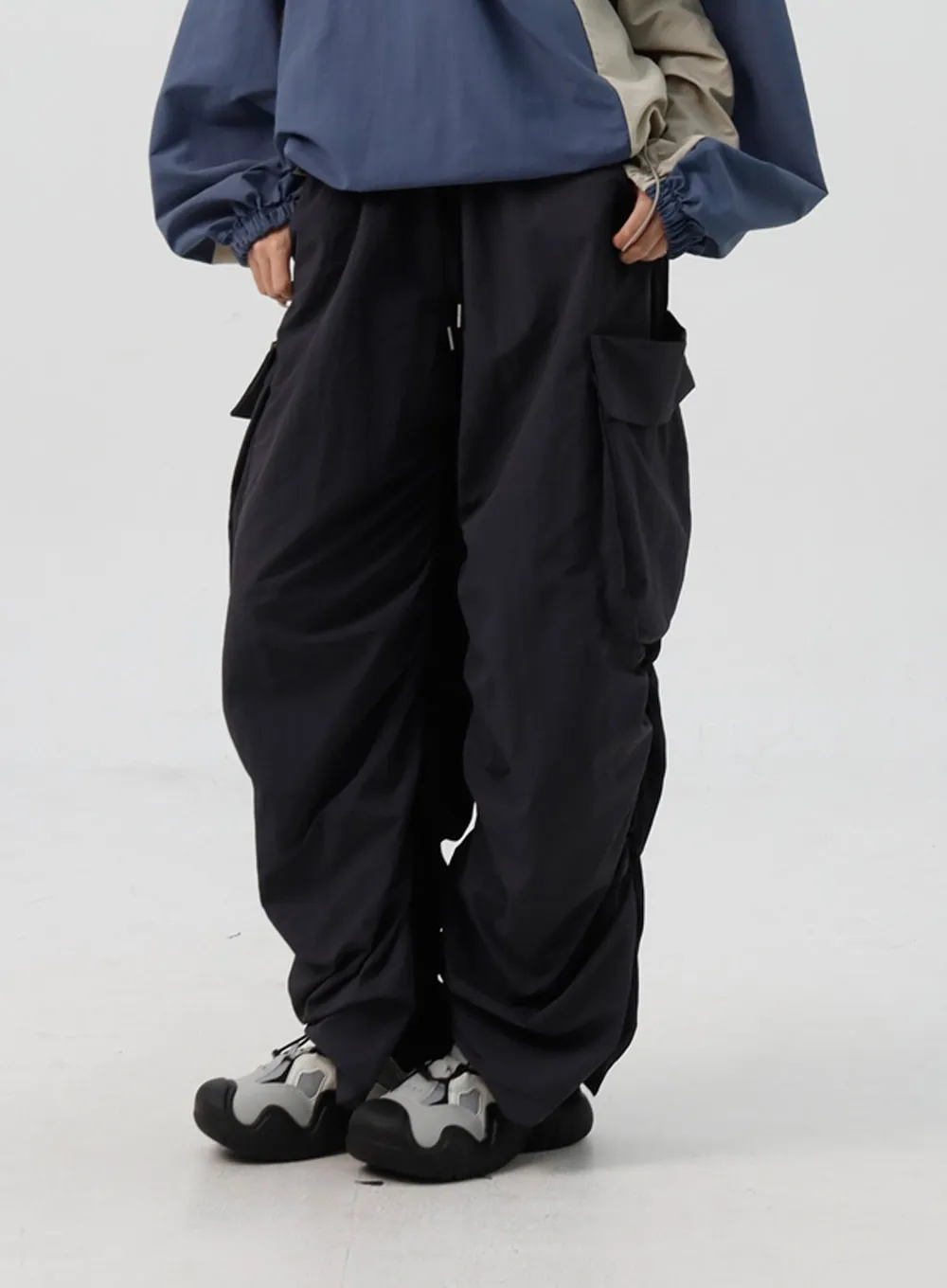 Baggy Cargo Pants IS311 sold by Lewkin product image thumbnail 5