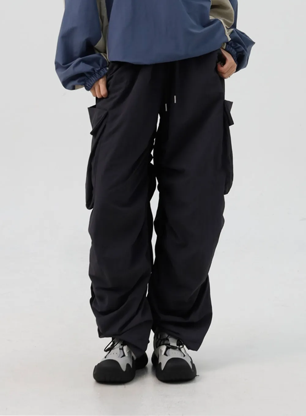 Baggy Cargo Pants IS311 sold by Lewkin product image thumbnail 2