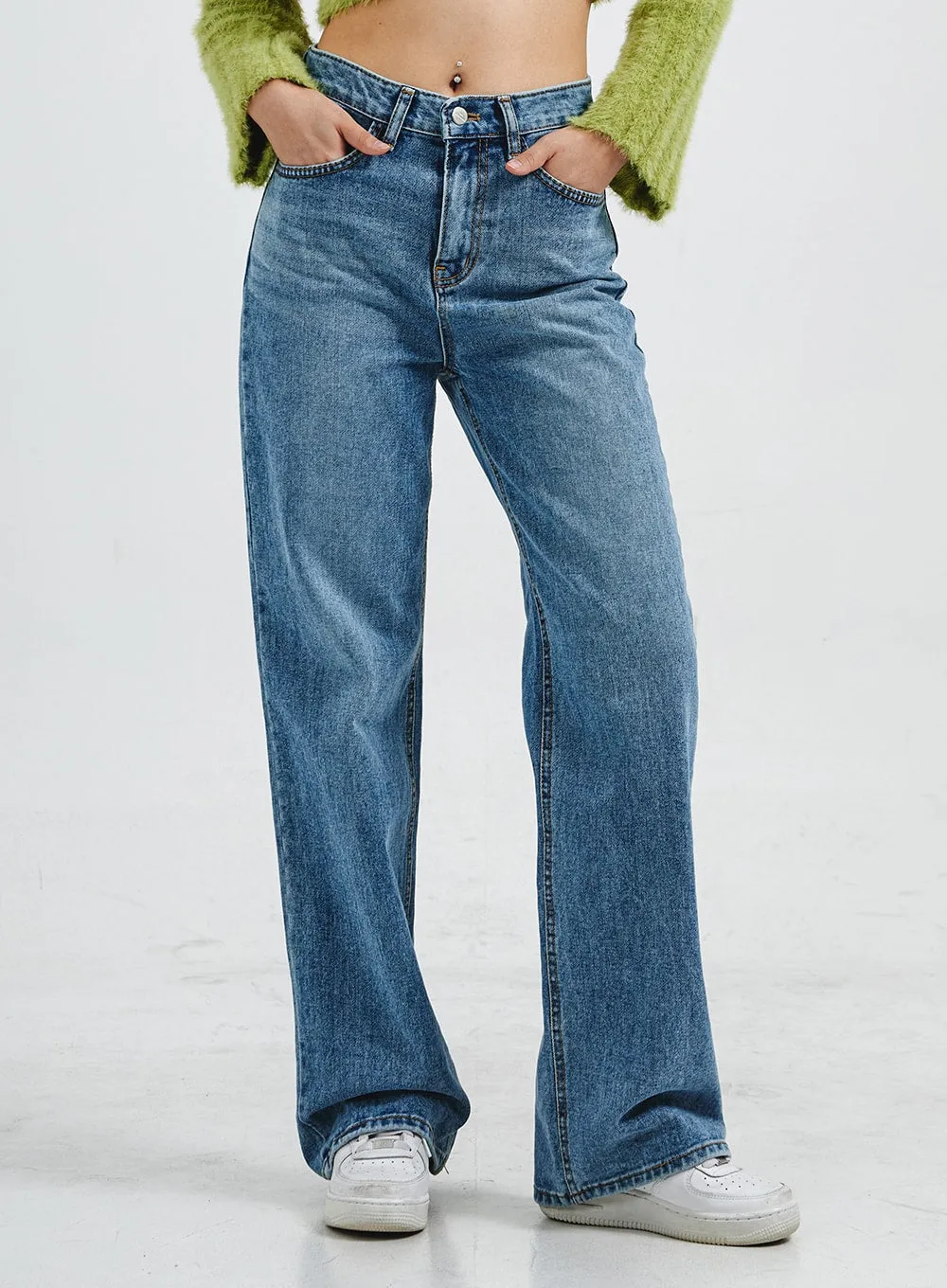 Wide Jeans CS29 sold by Lewkin product image thumbnail 2