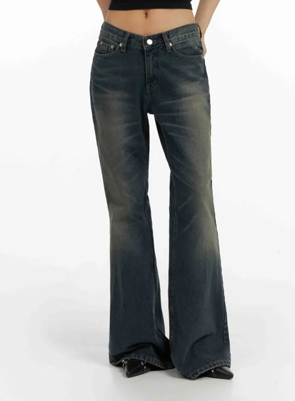 Low-Rise Washed Bootcut Jeans CF429 sold by Lewkin