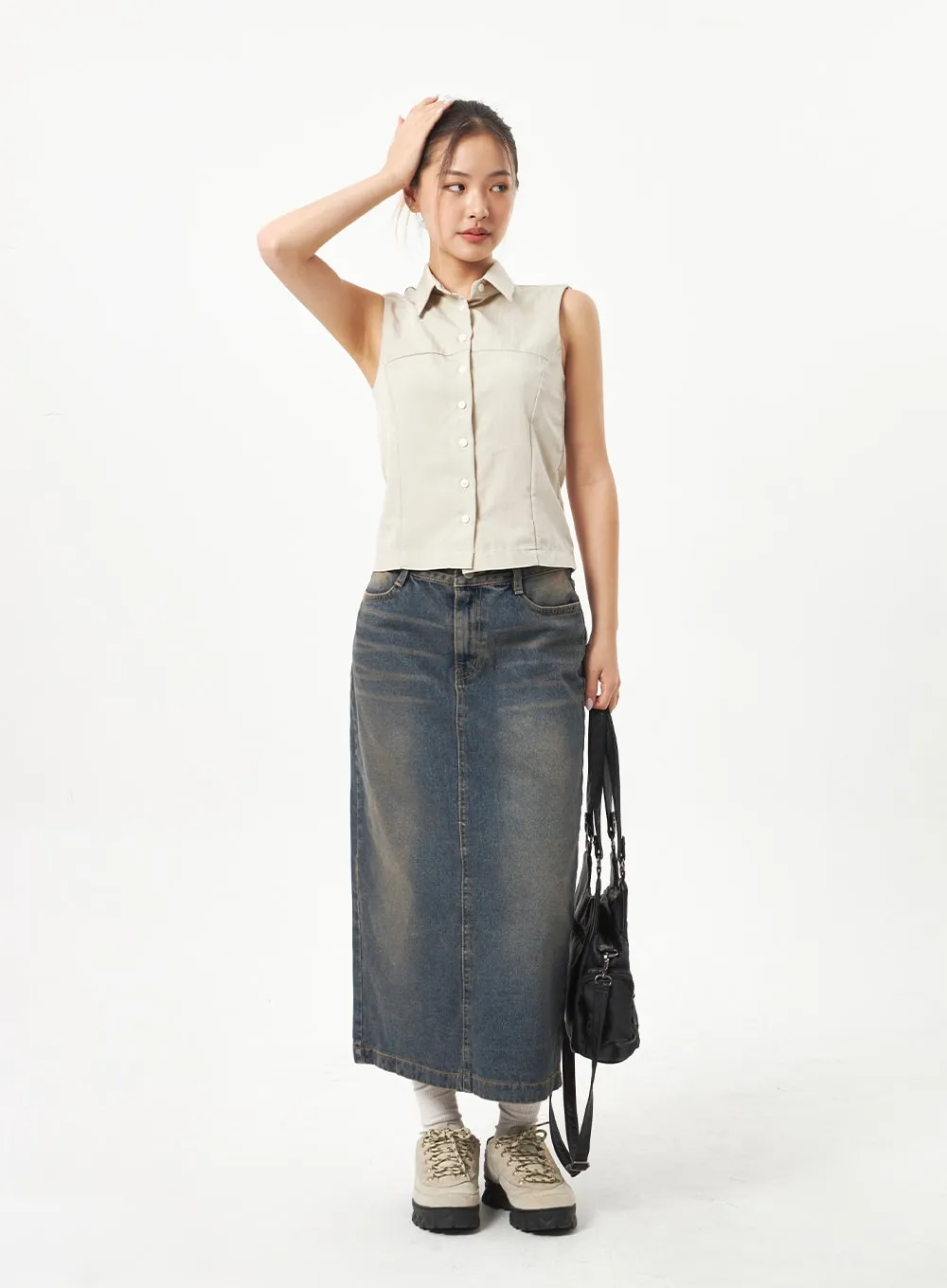 Back Slit Denim Maxi Skirt CD23 sold by Lewkin product image thumbnail 2