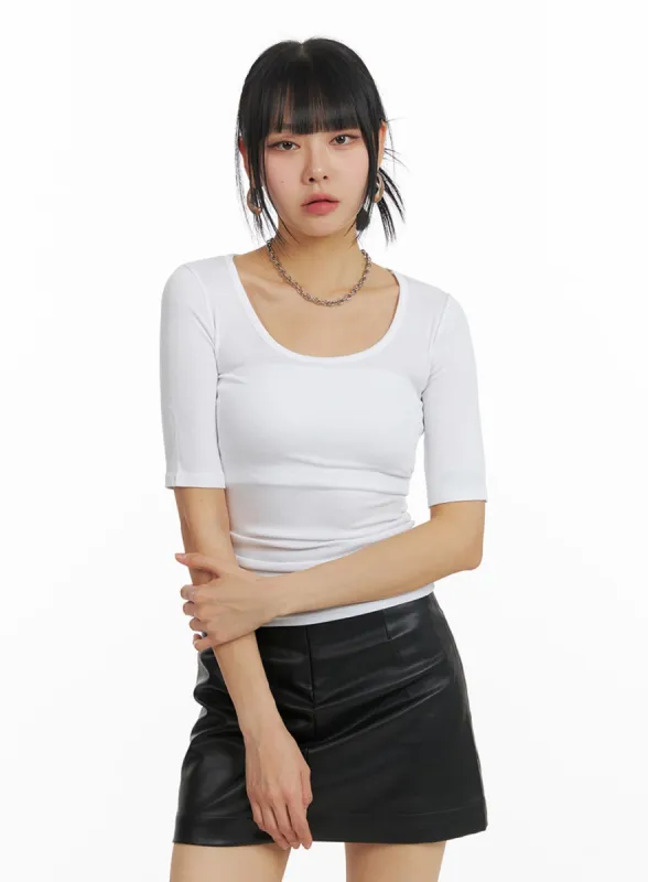 Basic Round Neck T-Shirt IM414 sold by Lewkin