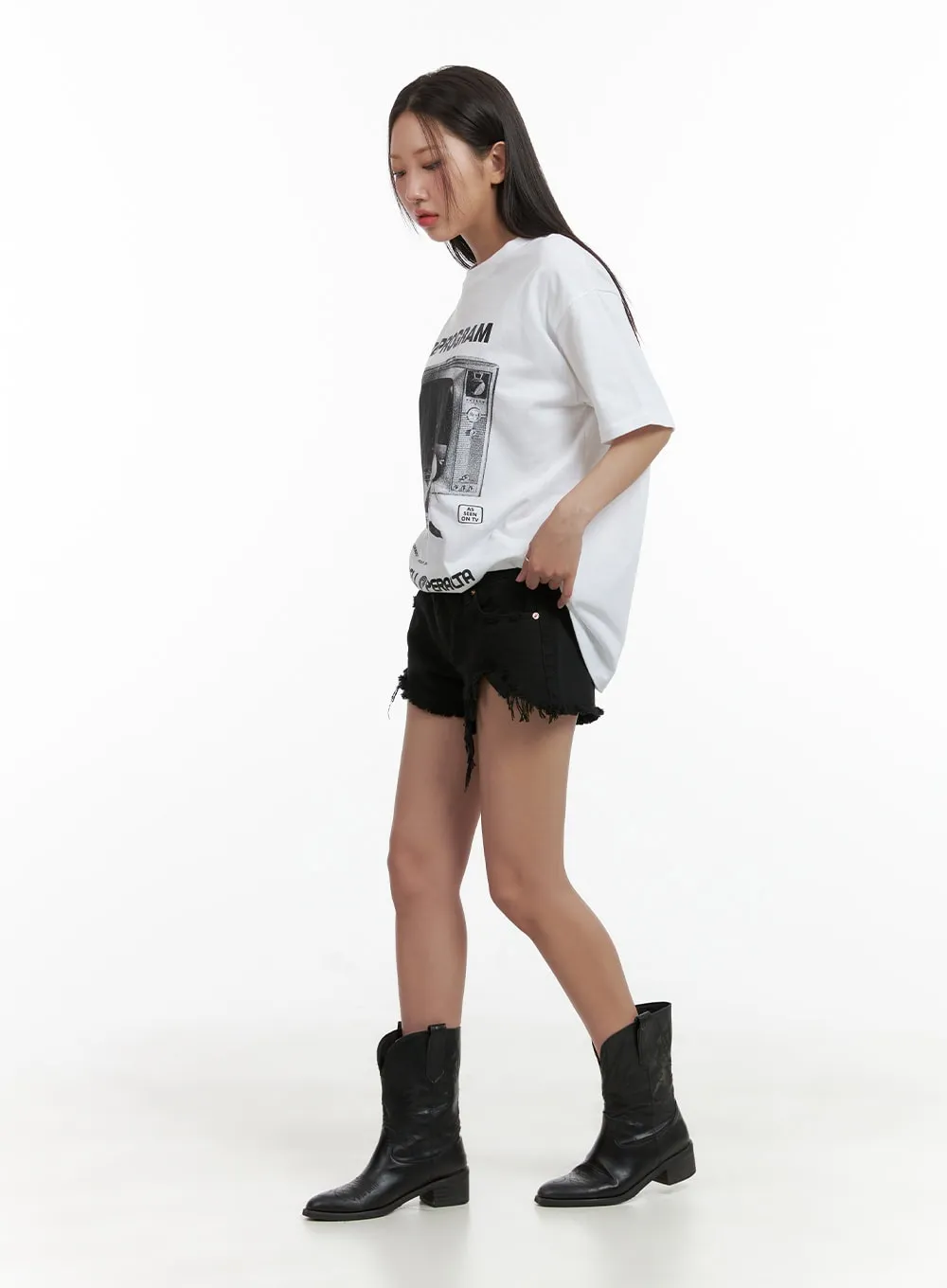 Reprogram Graphic Oversized T-Shirt (Unisex) CU405 sold by Lewkin product image thumbnail 5