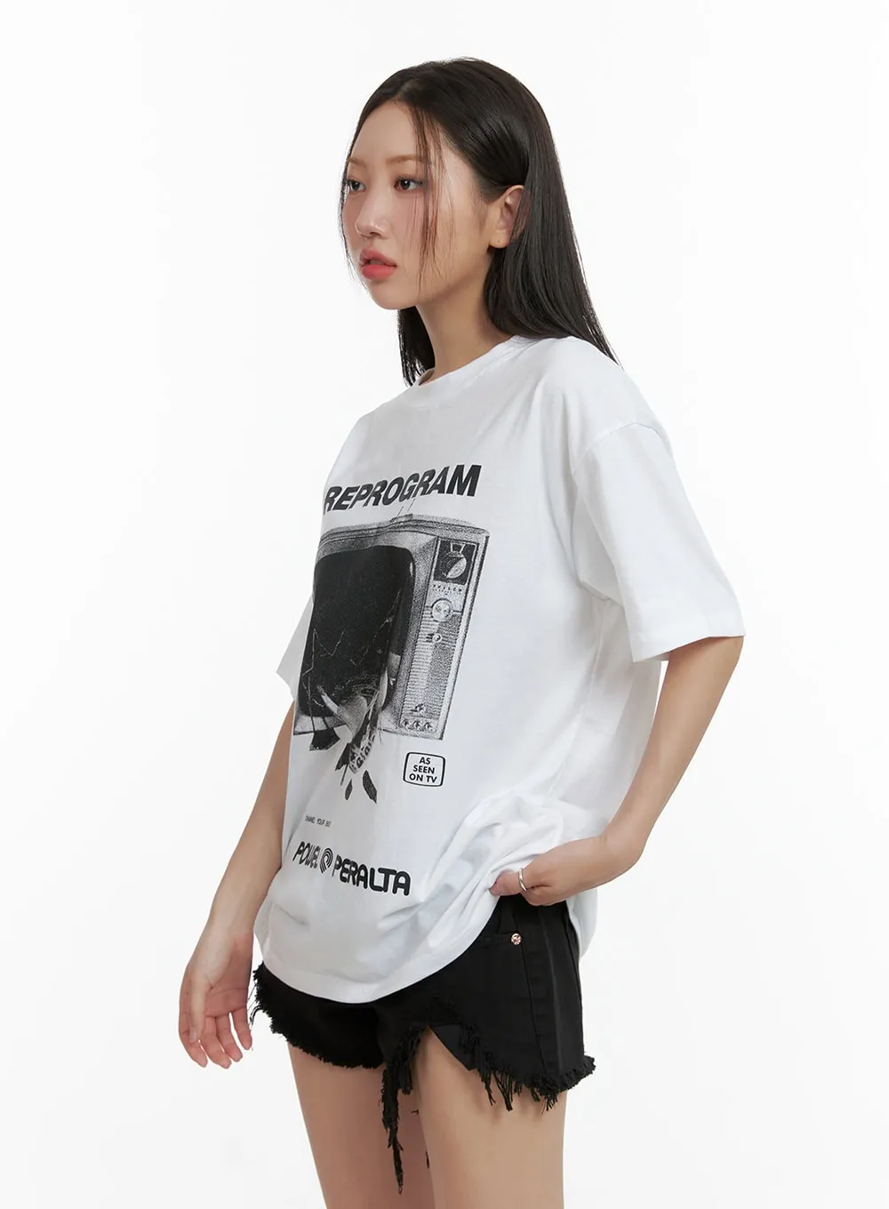 Reprogram Graphic Oversized T-Shirt (Unisex) CU405 sold by Lewkin product image thumbnail 4