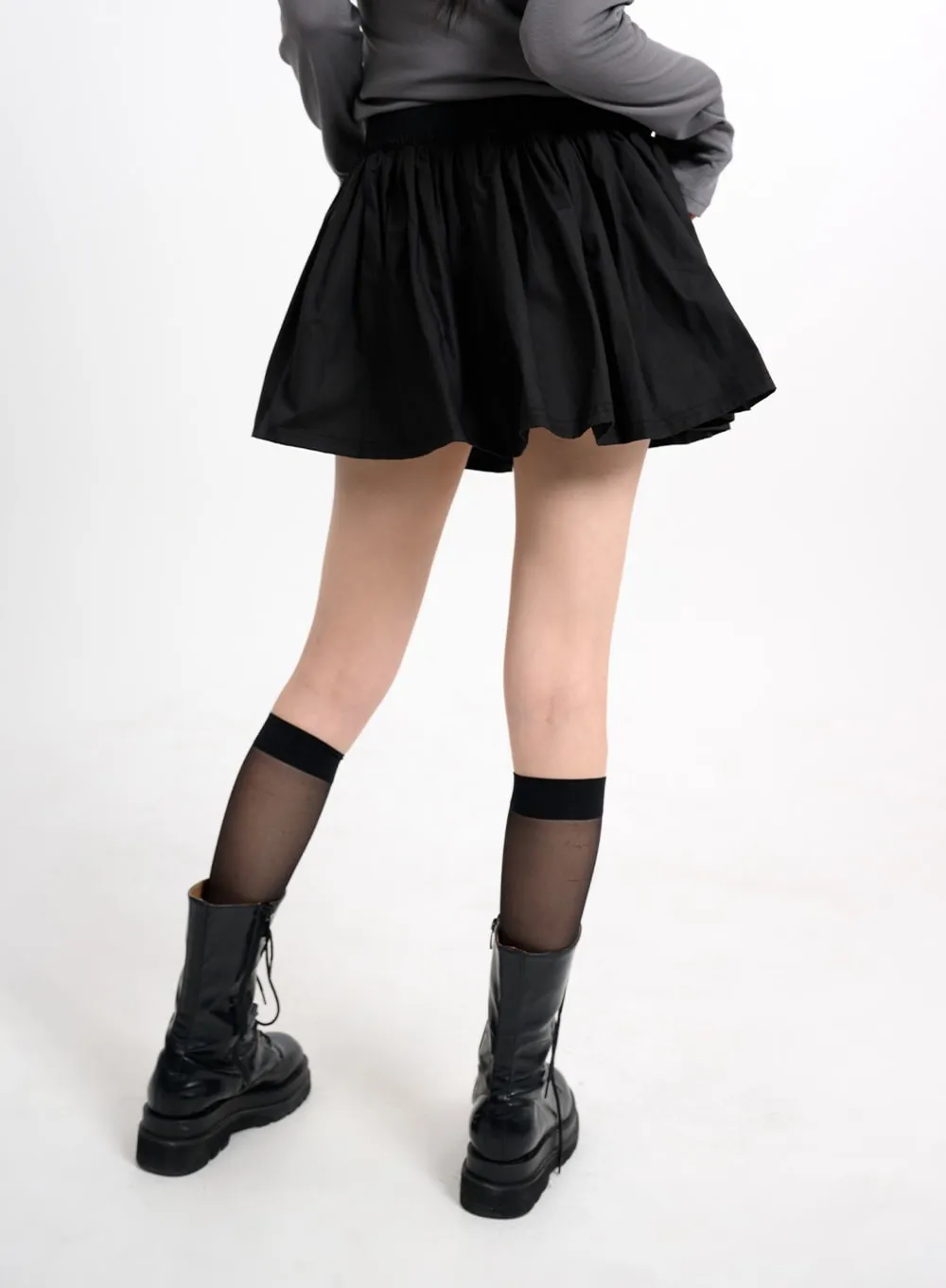 Basic Ruffle Hem Mini Skirt CM415 sold by Lewkin product image thumbnail 4