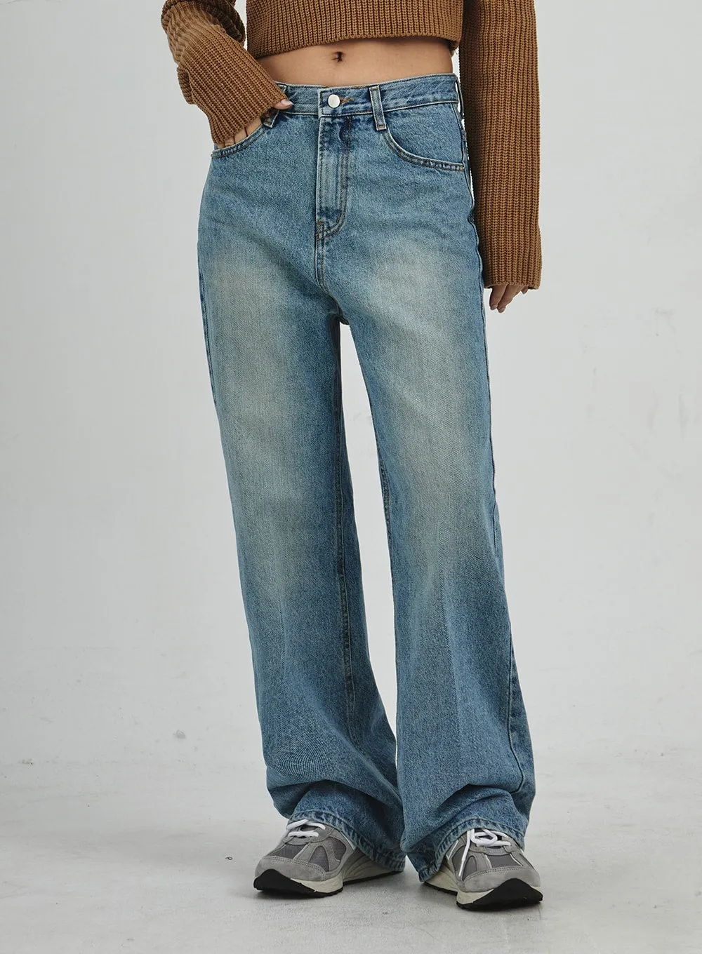 Wide Bootcut Jeans CD02 sold by Lewkin product image thumbnail 2