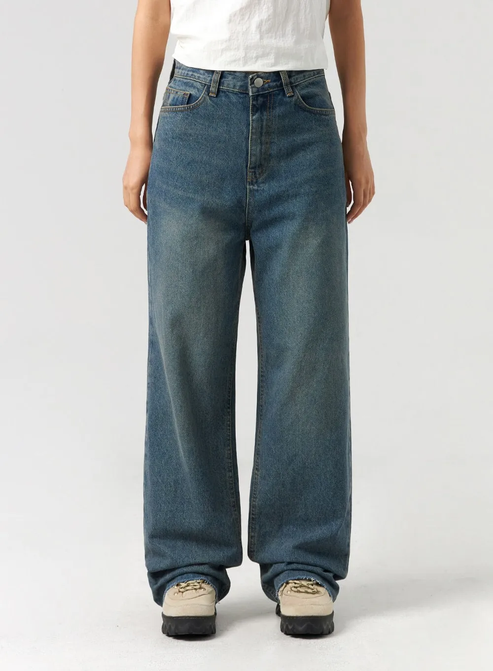 High Waist Wide Jeans CL326 sold by Lewkin product image thumbnail 2