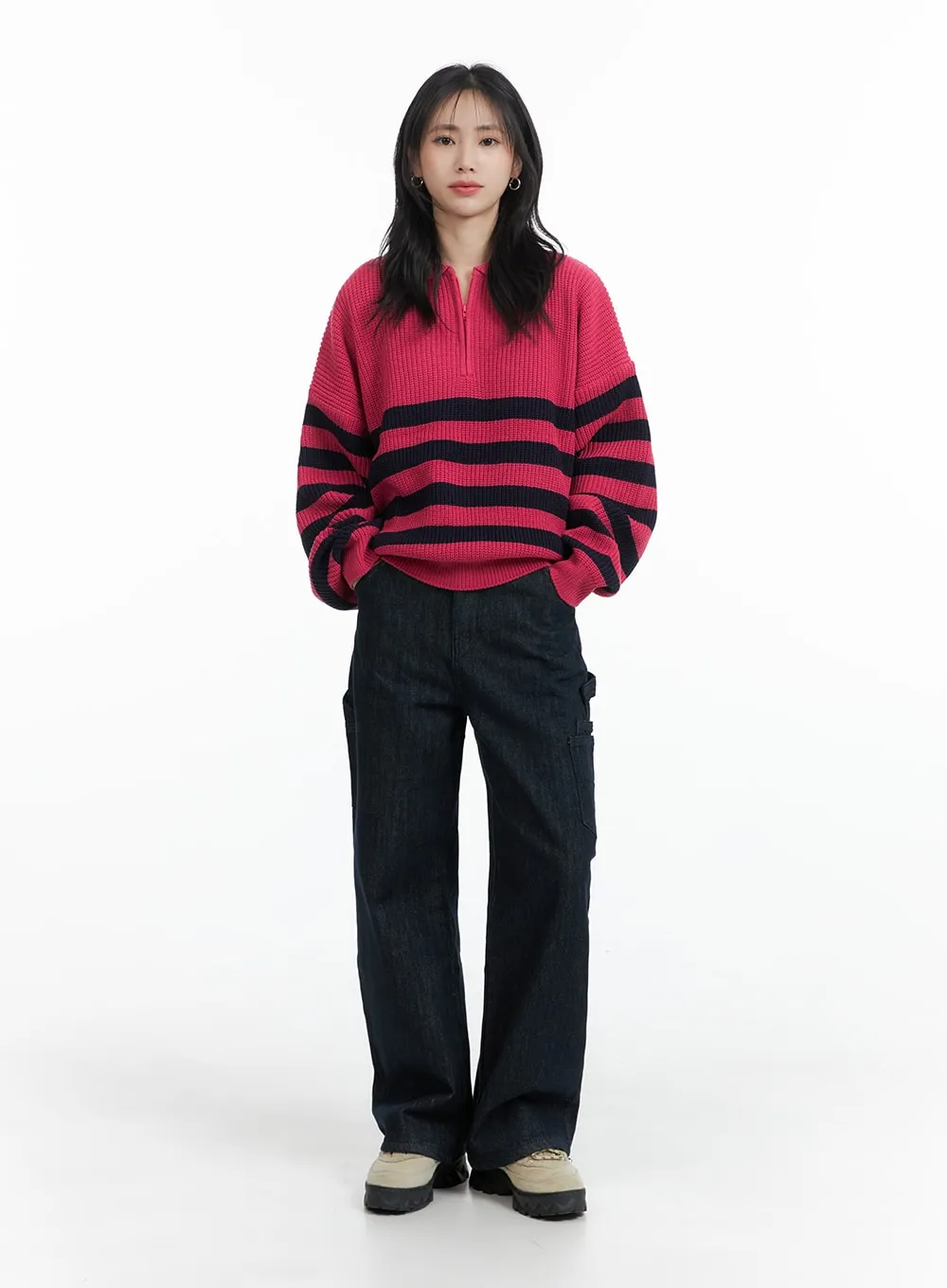 Contrasting Collar Knit Sweater OM408 sold by Lewkin product image thumbnail 2