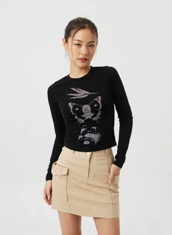 Cropped Graphic Top CM306 sold by Lewkin