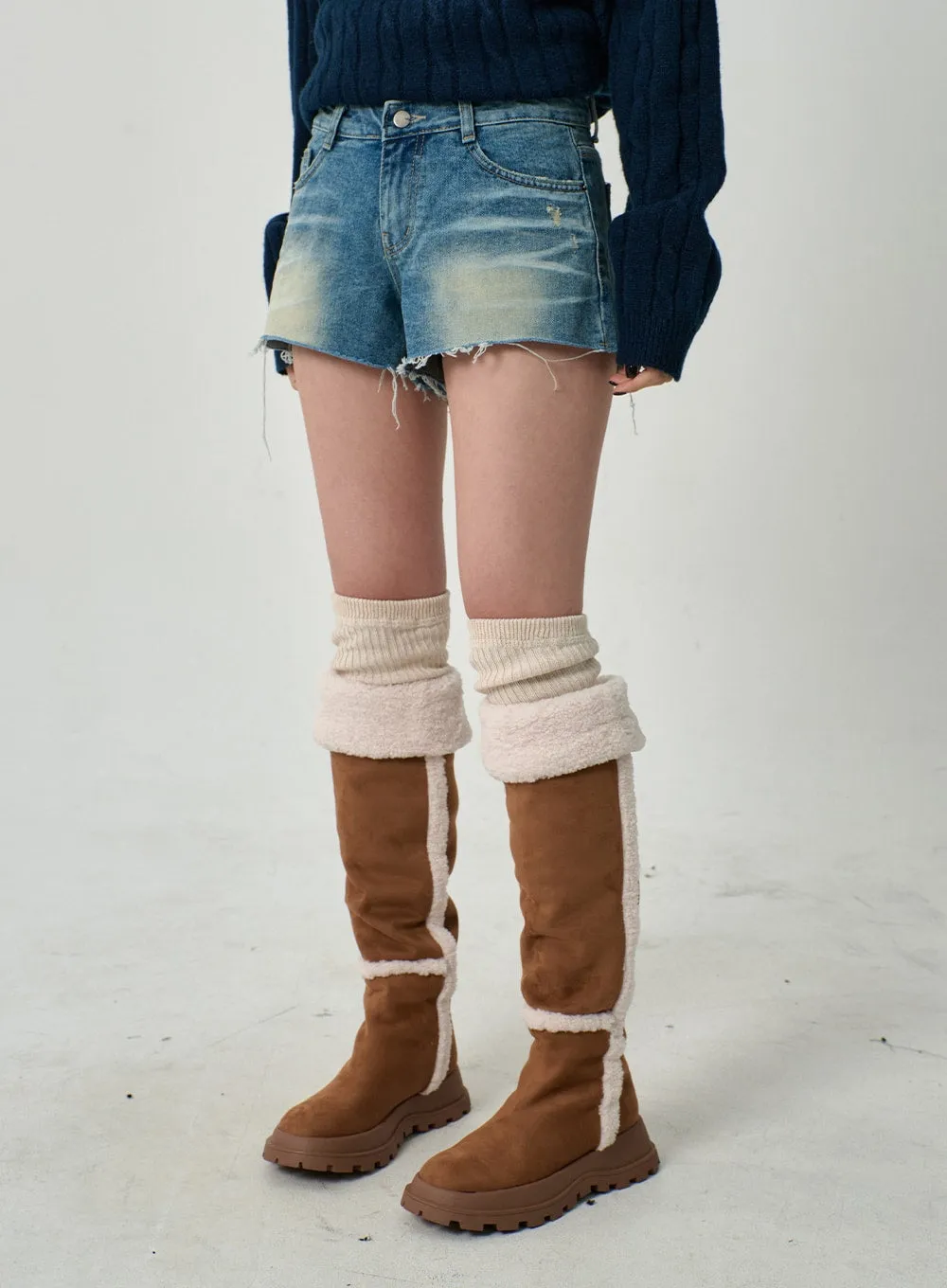 Washed Denim Shorts CD12 sold by Lewkin product image thumbnail 5