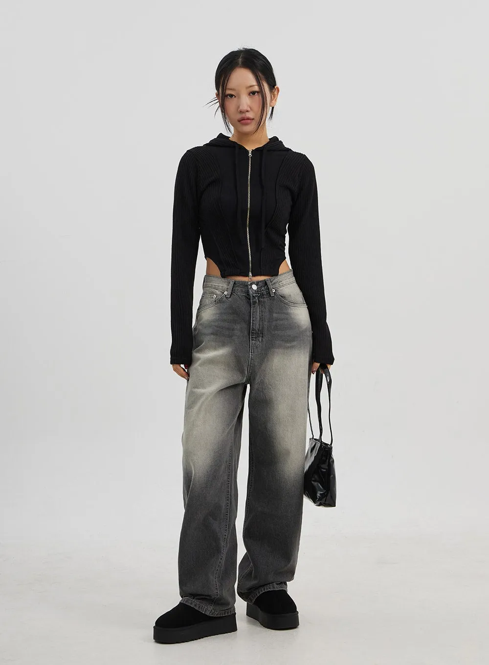 Light Wash Baggy Jeans CJ330 sold by Lewkin product image thumbnail 4