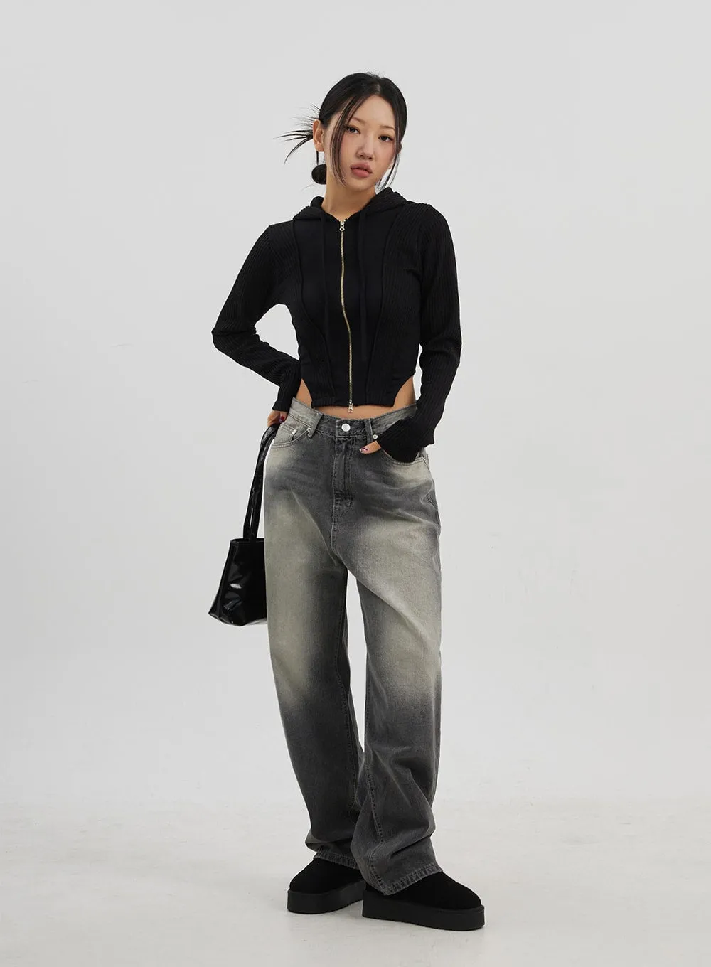 Light Wash Baggy Jeans CJ330 sold by Lewkin product image thumbnail 3