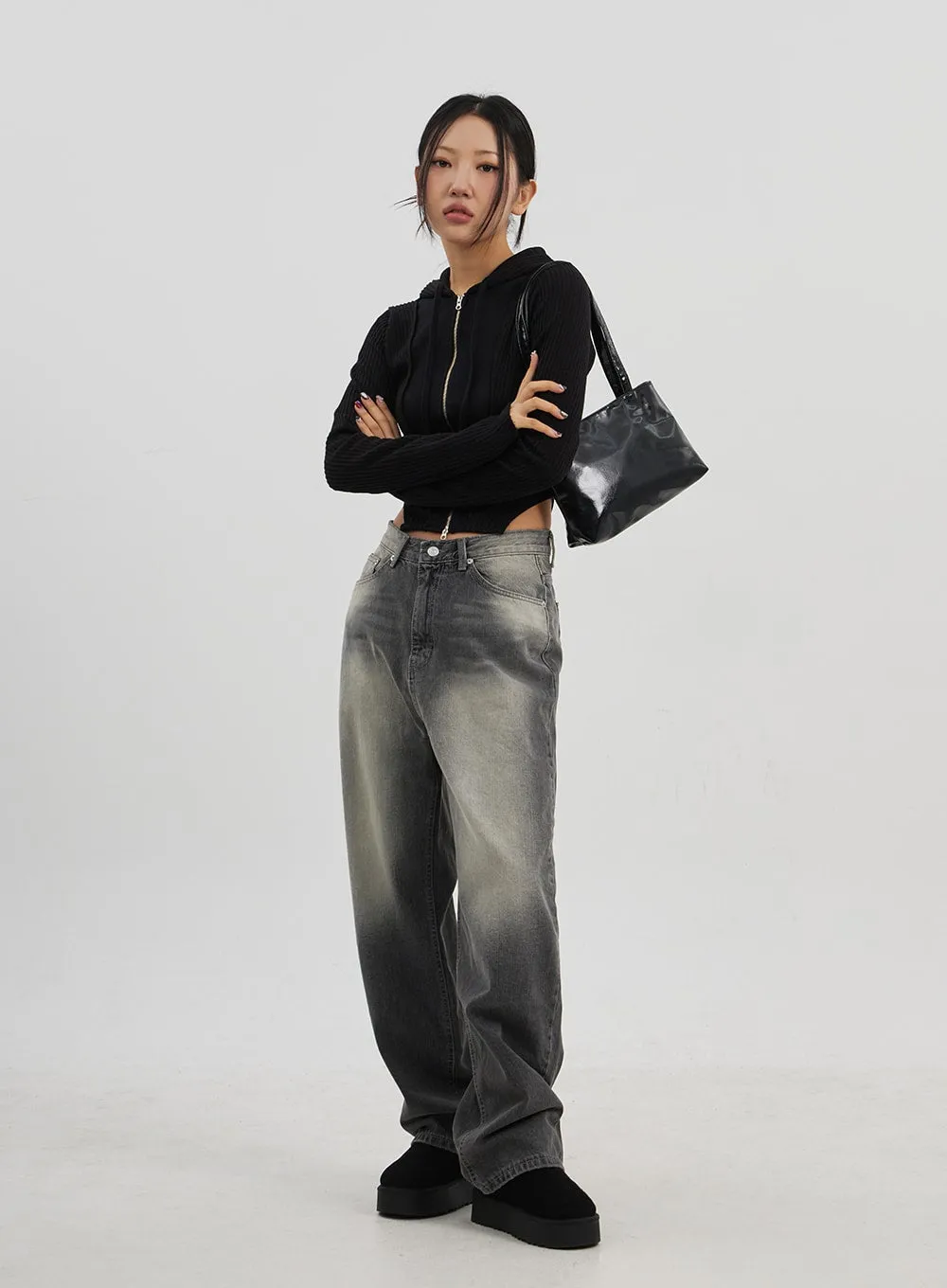 Light Wash Baggy Jeans CJ330 sold by Lewkin