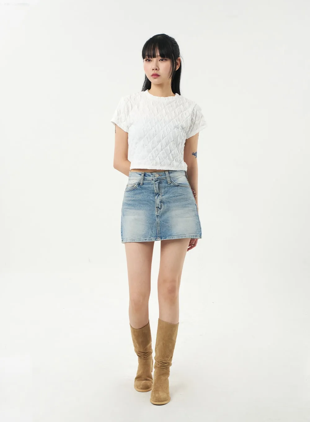 Quilted Cropped Tee CA328 sold by Lewkin product image thumbnail 4