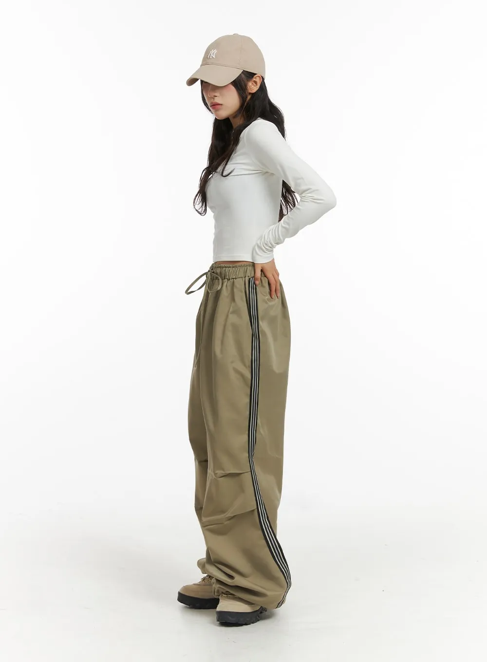 Stripe Nylon Wide Pants (UNISEX) CJ418 sold by Lewkin product image thumbnail 3