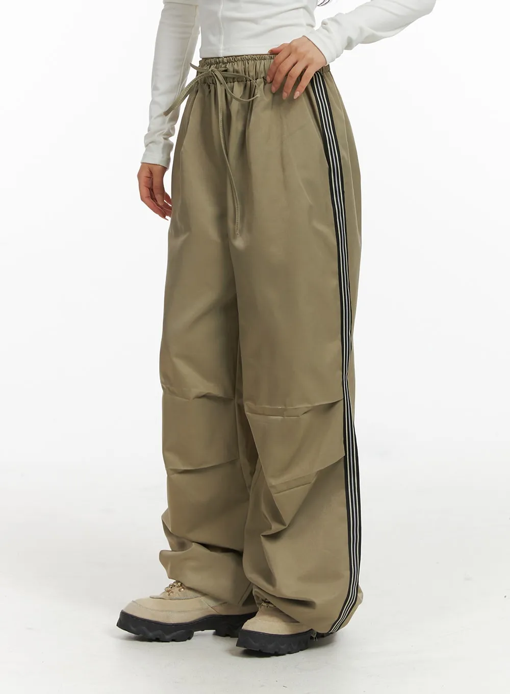 Stripe Nylon Wide Pants (UNISEX) CJ418 sold by Lewkin product image thumbnail 5
