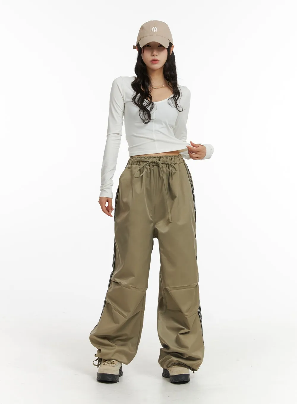 Stripe Nylon Wide Pants (UNISEX) CJ418 sold by Lewkin product image thumbnail 2