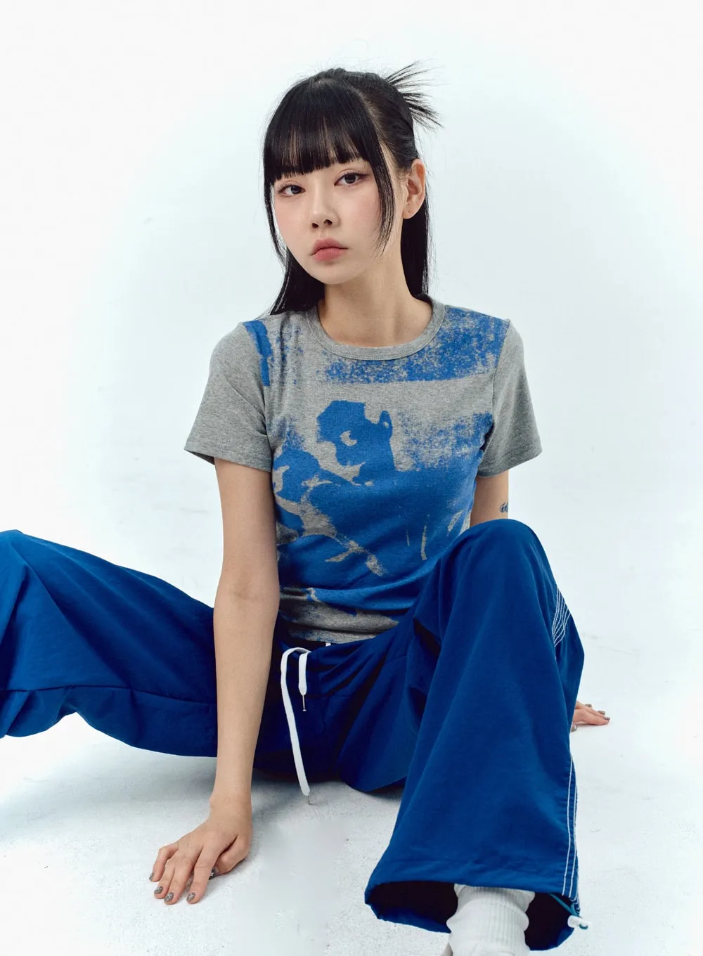 Graphic Cotton Tee IL303 sold by Lewkin