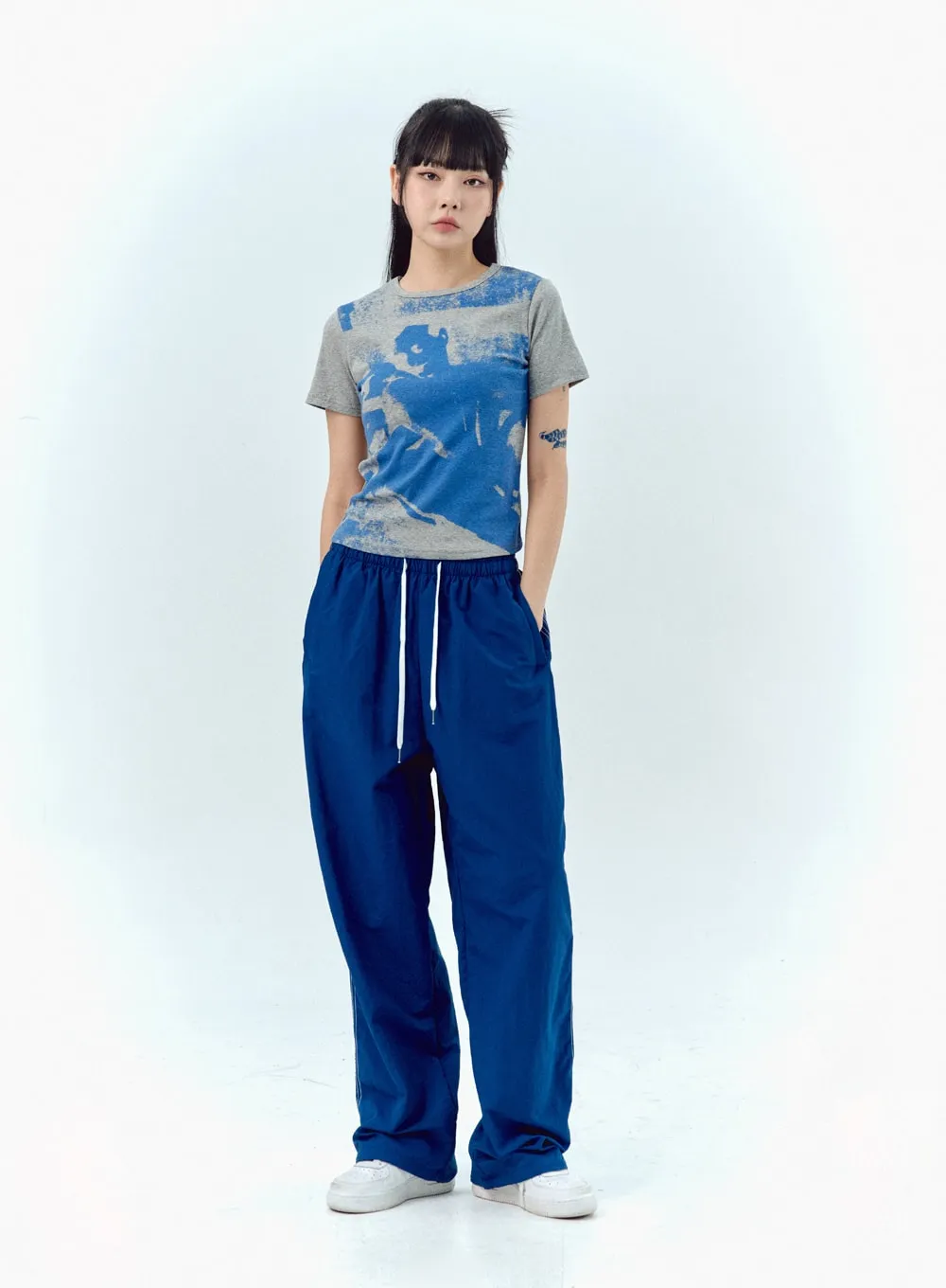 Graphic Cotton Tee IL303 sold by Lewkin product image thumbnail 3