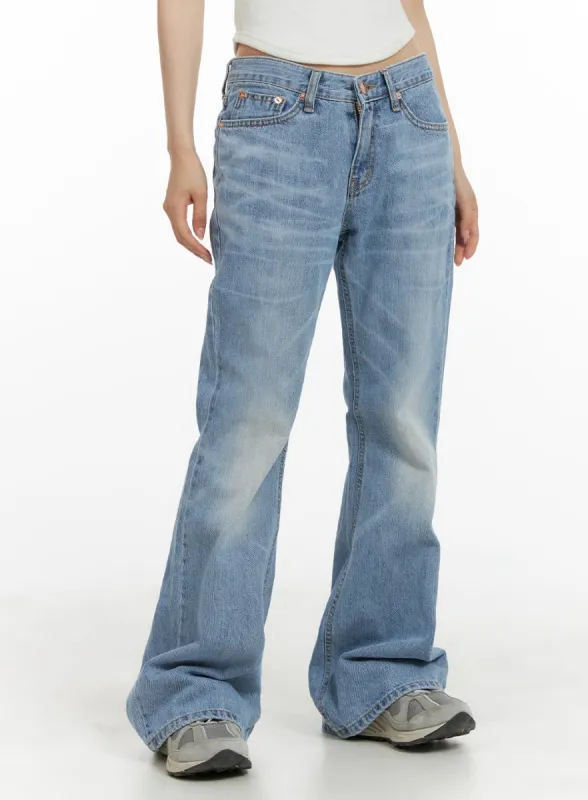 Light Washed Bootcut Jeans CM426 sold by Lewkin