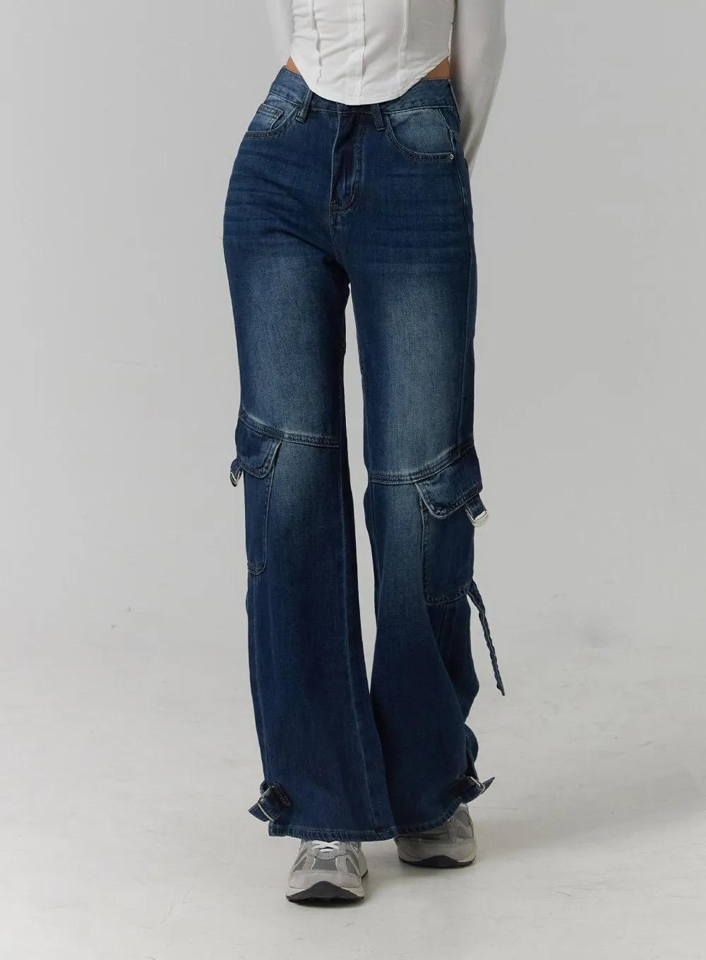 Straight Fit Pockets Washed Jeans CJ418 sold by Lewkin product image thumbnail 4