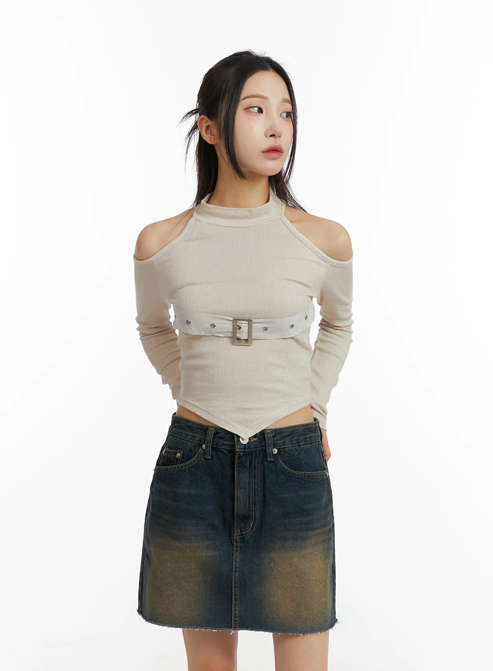 Cut-Out Turtle Neck Belt Crop Top CJ416 sold by Lewkin product image thumbnail 4