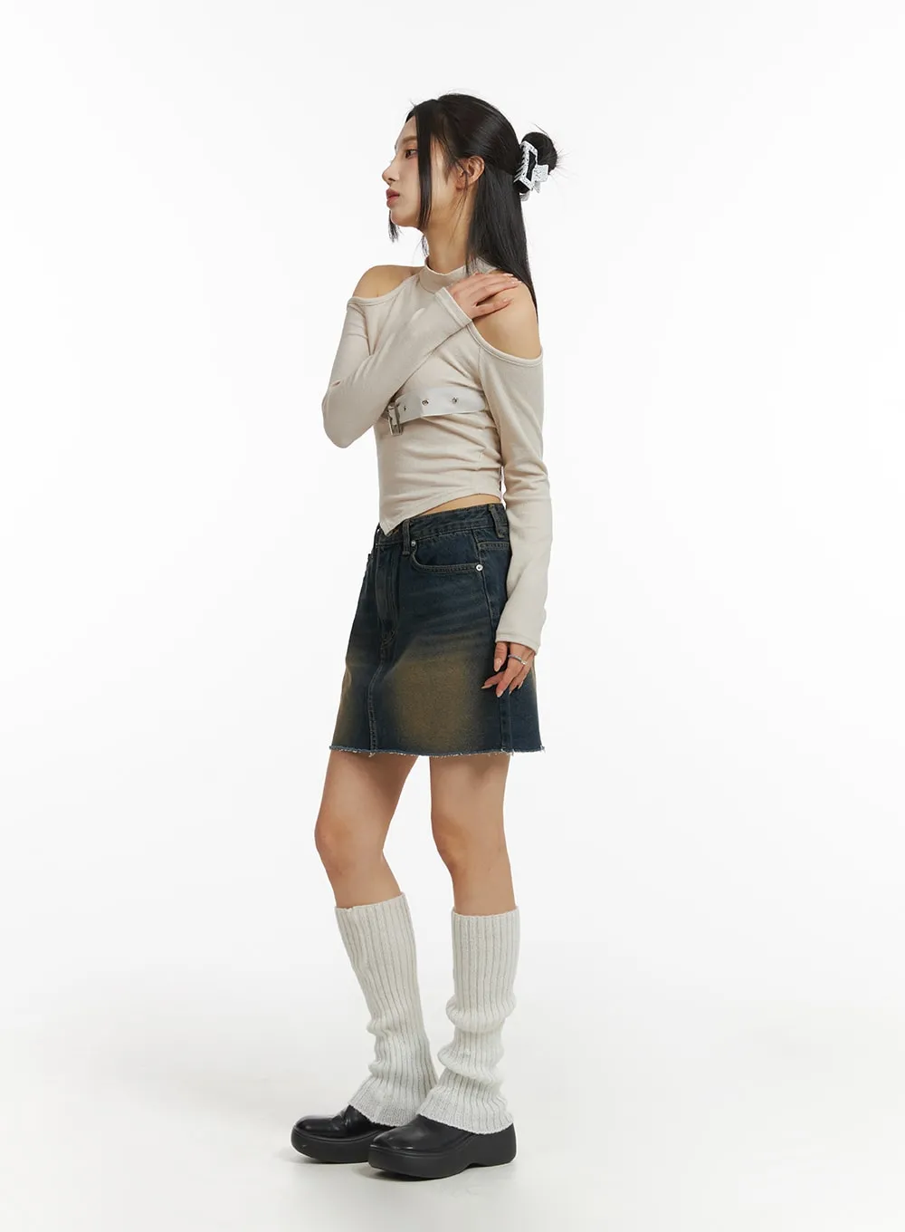 Cut-Out Turtle Neck Belt Crop Top CJ416 sold by Lewkin product image thumbnail 3