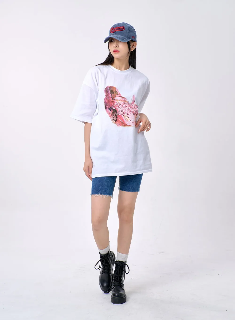 Oversized Graphic Tee BA327 sold by Lewkin product image thumbnail 4
