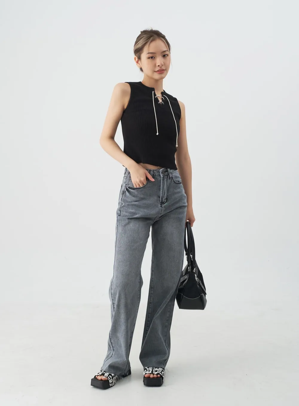 Back Slit Wide Leg Jeans CJ13 sold by Lewkin product image thumbnail 4
