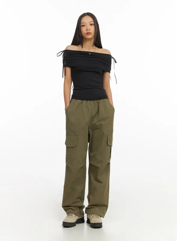 Light Cargo Pants IY422 sold by Lewkin