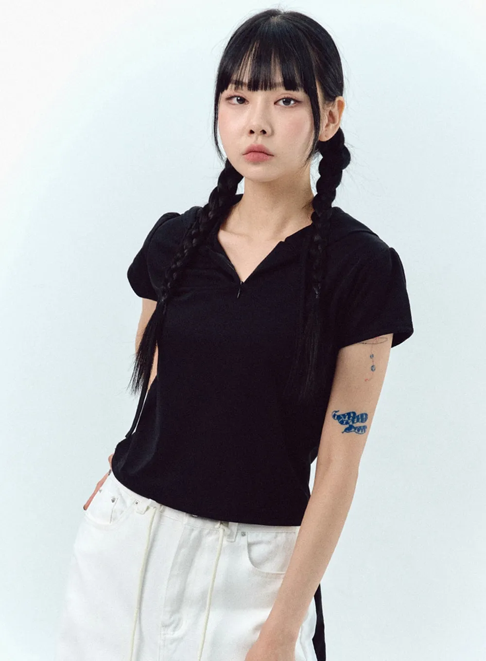 Half Zip-Up Hoodie Tee IL303 sold by Lewkin product image thumbnail 5