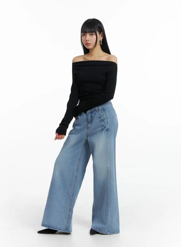 Vintage Light Washed Baggy Jeans IM414 sold by Lewkin